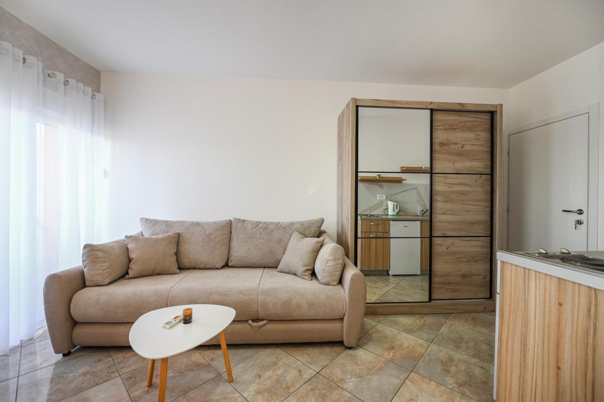 Villa Lux Rajovic 布德瓦 外观 照片