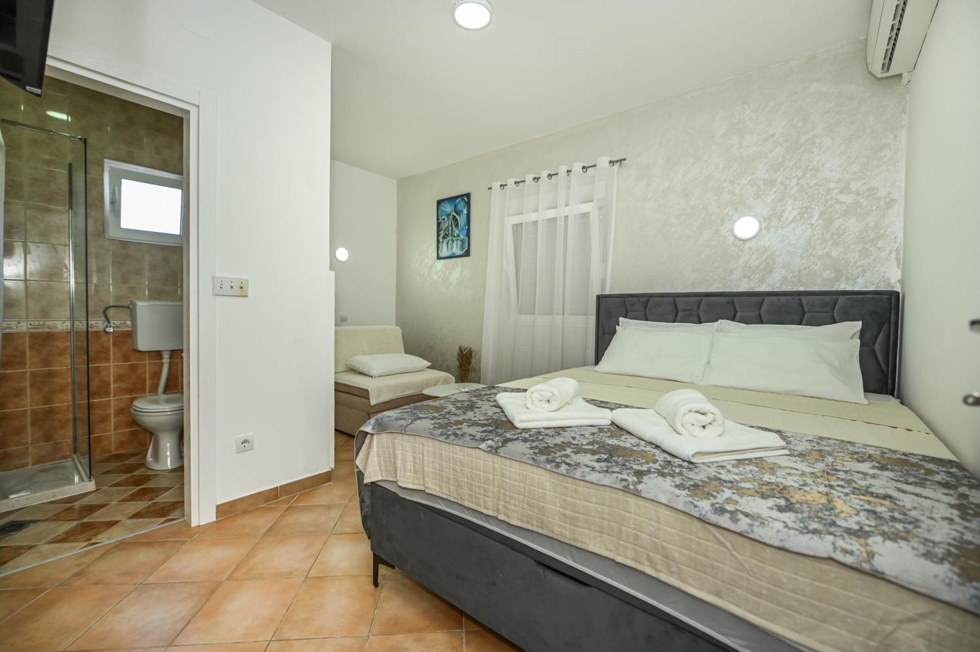 Villa Lux Rajovic 布德瓦 外观 照片
